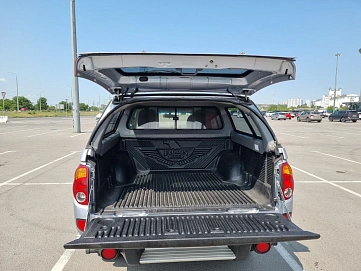 Mitsubishi L200, 2010г, полный привод, автомат