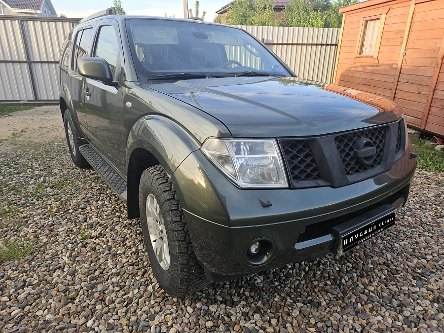 Nissan Pathfinder, 2006г., полный привод, автомат