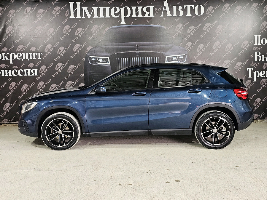 Mercedes-Benz , 2019г., передний привод, робот