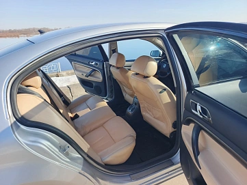 Skoda Superb, 2003г, передний привод, автомат