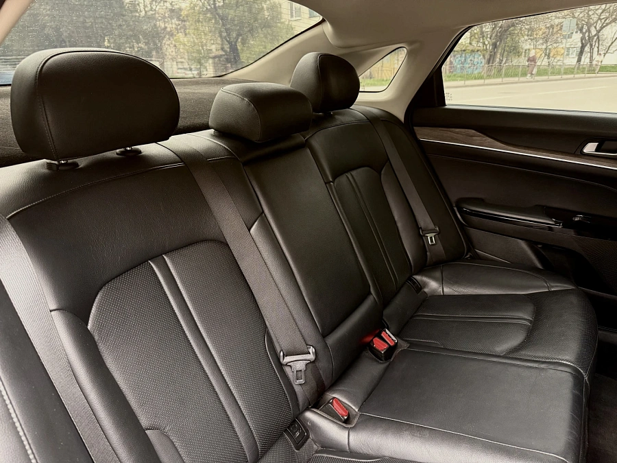 Kia K5, 2021г., передний привод, автомат