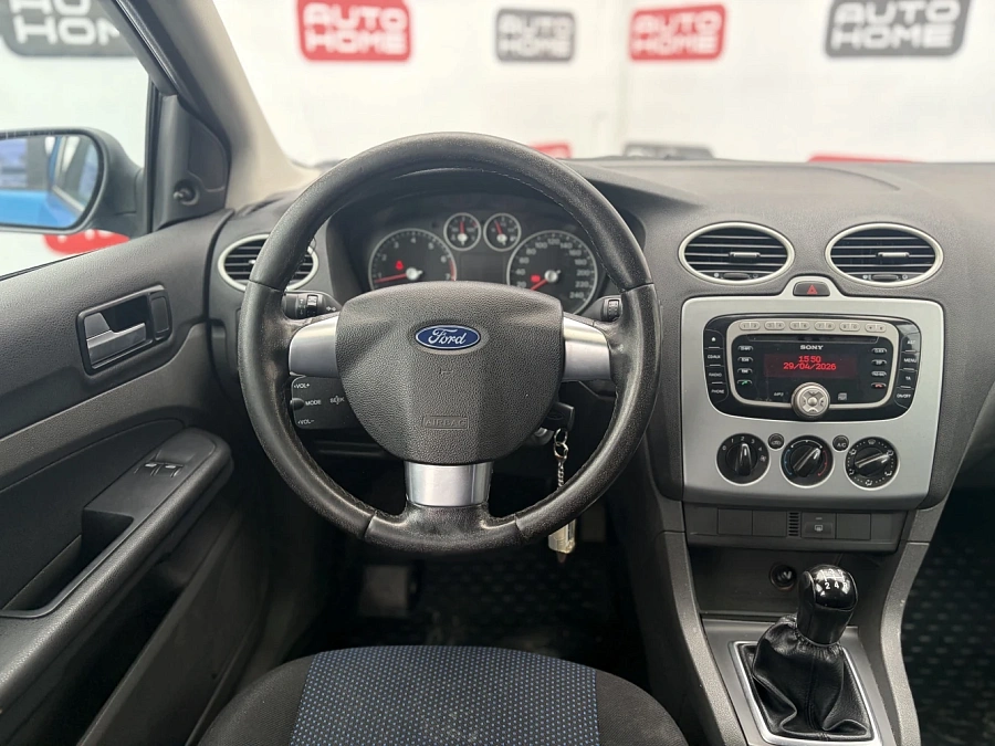 Ford Focus, 2008г., передний привод, механика