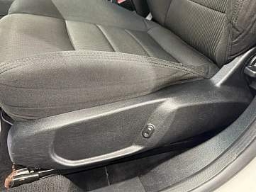 Ford Mondeo, 2012г, передний привод, механика