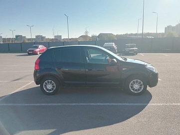 Renault Sandero, 2011г, передний привод, механика