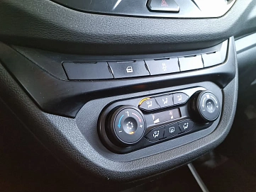 Lada (ВАЗ) Vesta, 2020г, передний привод, механика