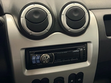 Renault Logan, 2012г, передний привод, механика