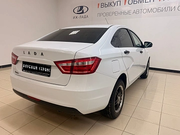 Lada (ВАЗ) Vesta, 2022г, передний привод, механика