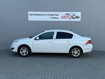 Opel Astra, 2012г, передний привод, механика