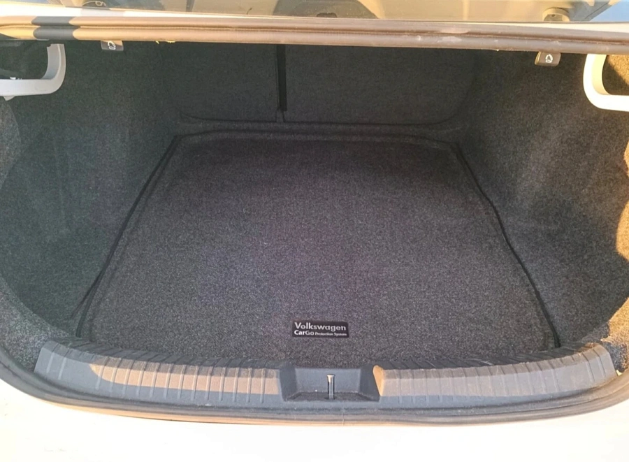 Volkswagen Jetta, 2019г., передний привод, автомат