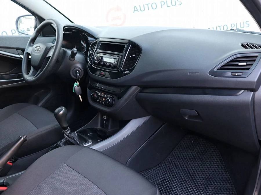 Lada (ВАЗ) Vesta, 2019г., передний привод, механика