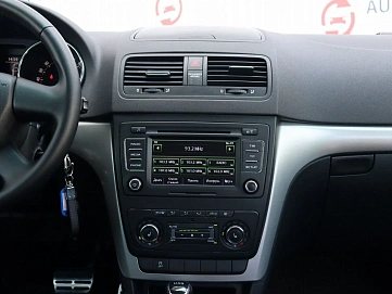 Skoda Yeti, 2014г, передний привод, робот