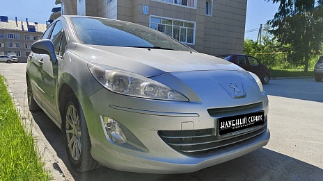 Peugeot 408, 2014г, передний привод, автомат
