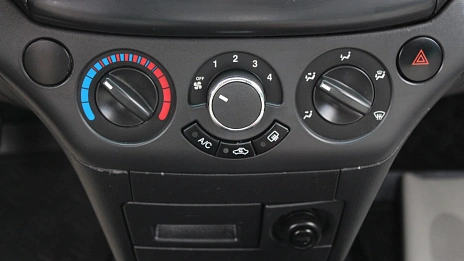 Chevrolet Aveo, 2010г., передний привод, механика