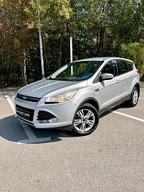 Ford Kuga, 2014г, передний привод, автомат