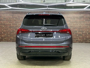 Hyundai Santa Fe, 2020г, передний привод, робот