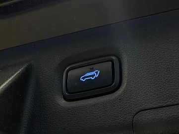 Hyundai Santa Fe, 2020г, передний привод, робот