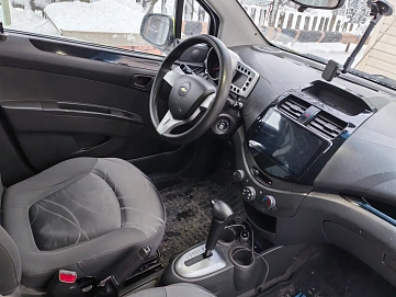 Chevrolet Spark, 2011г, передний привод, автомат