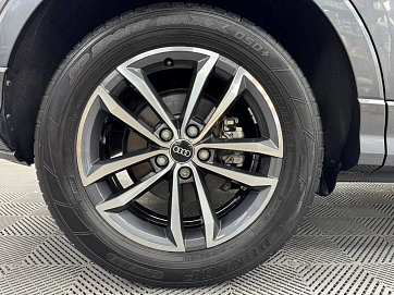 Audi Q3, 2022г, передний привод, робот