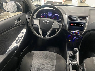 Hyundai Solaris, 2013г., передний привод, механика