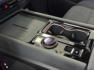 Volkswagen Teramont, 2026г, полный привод, робот