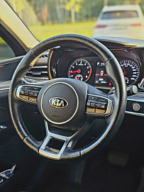 Kia K5, 2021г, передний привод, автомат