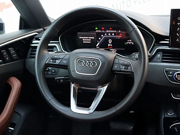Audi A5, 2022г, полный привод, робот