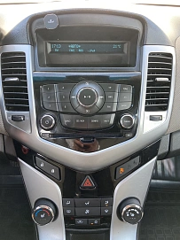 Chevrolet Cruze, 2011г, передний привод, механика