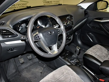 Lada (ВАЗ) Vesta, 2021г, передний привод, механика