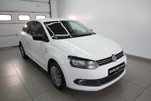 Volkswagen Polo, 2013г., передний привод, механика