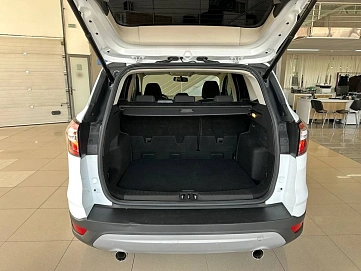 Ford Kuga, 2019г, передний привод, автомат