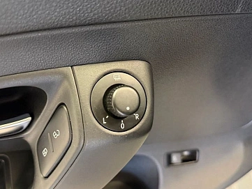 Volkswagen Polo, 2012г, передний привод, механика