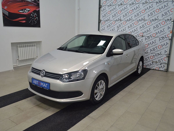 Volkswagen Polo, 2014г., передний привод, механика