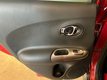 Nissan Juke, 2013г, передний привод, автомат