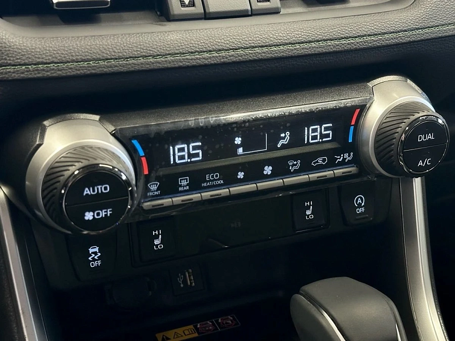Toyota RAV4, 2025г., полный привод, вариатор