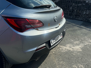 Opel , 2012г., передний привод, автомат