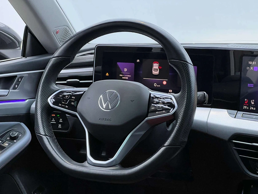 Volkswagen Lamando, 2022г., передний привод, робот