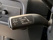 Volkswagen Touareg, 2010г., передний привод, автомат