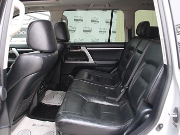 Toyota Land Cruiser, 2011г, полный привод, автомат
