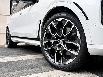 BMW X7, 2025г., полный привод, автомат