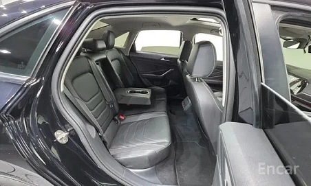 Volkswagen Jetta, 2022г, передний привод, автомат