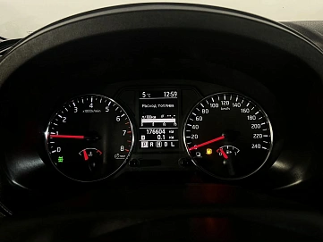 Nissan X-Trail, 2013г, полный привод, вариатор