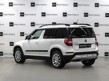 Skoda Yeti, 2015г, полный привод, робот