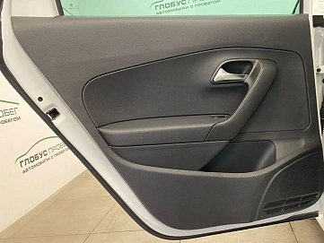 Volkswagen Polo, 2019г, передний привод, механика