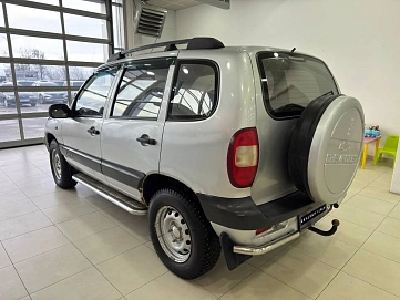 Chevrolet Niva, 2005г, полный привод, механика