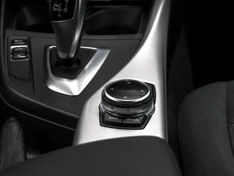 BMW , 2012г., задний привод, автомат