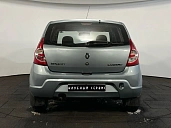 Renault Sandero, 2011г., передний привод, механика
