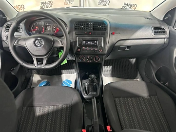 Volkswagen Polo, 2019г, передний привод, механика