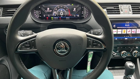 Skoda Octavia, 2018г, передний привод, робот