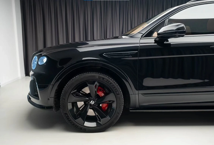 Bentley Bentayga, 2024г., полный привод, автомат