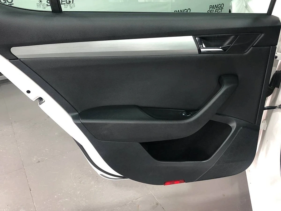 Skoda Superb, 2017г., передний привод, автомат